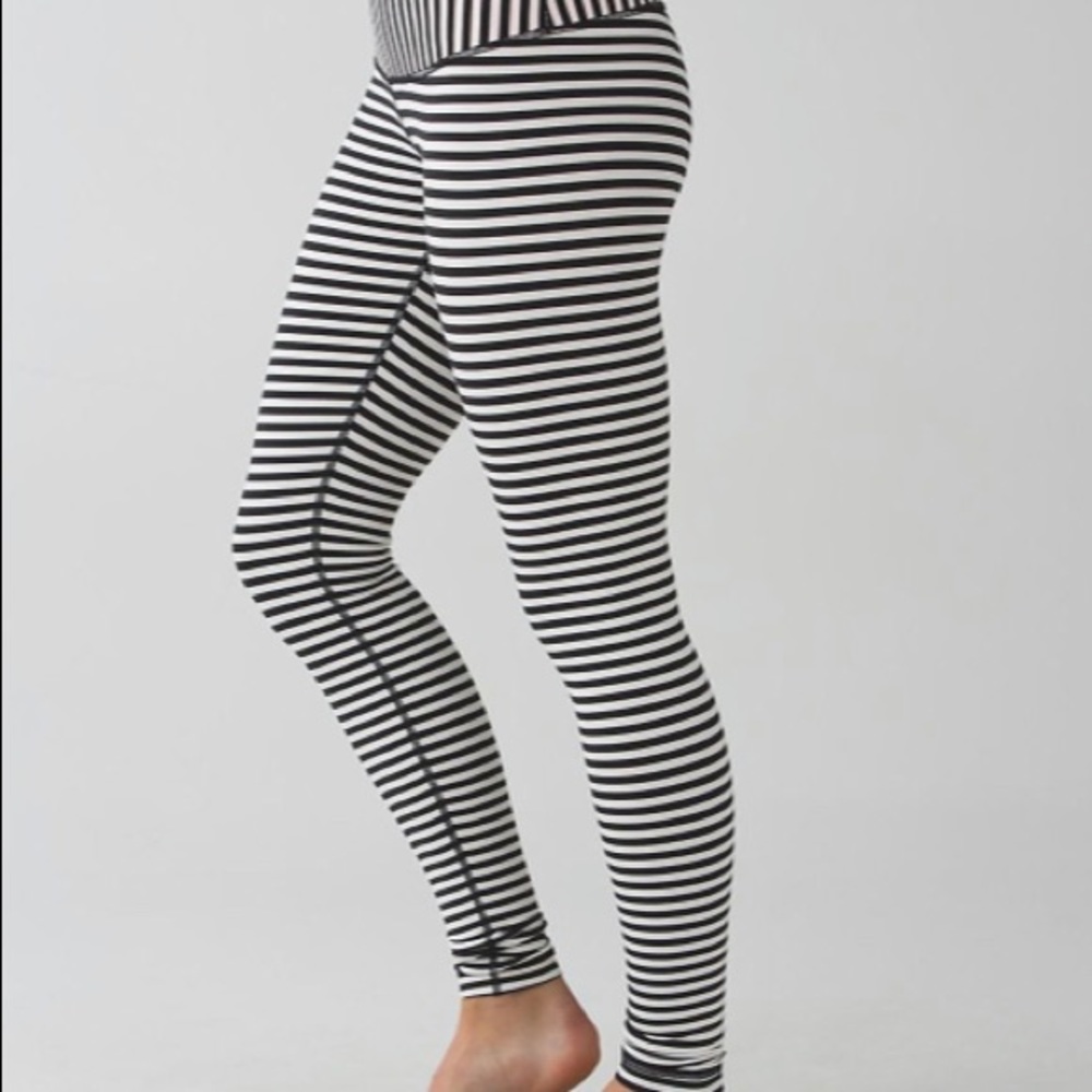 Narrow Bold Strip Black Angel Wing/Grapefruit